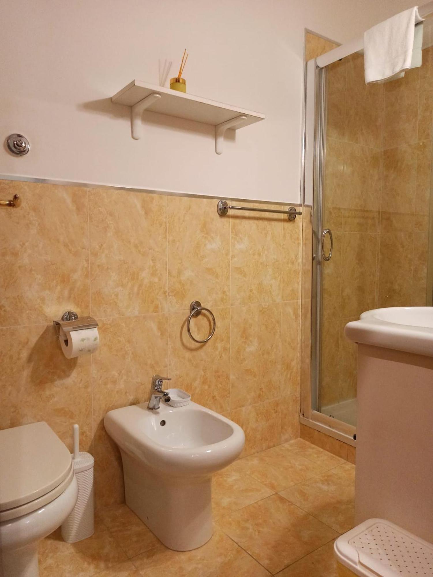 Bed and Breakfast Domina Popolo Rom Exterior foto